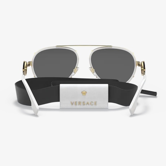 Versace Sunglasses - Picture 3 of 9
